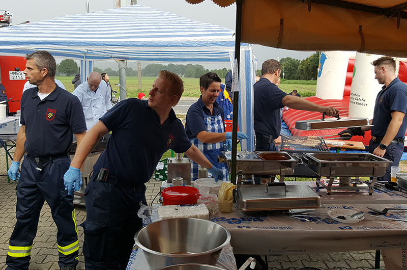 bst_grill_crew