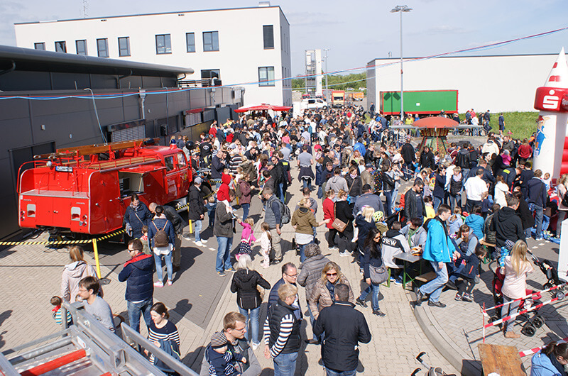 bst18_vly_hof_menge_besucher
