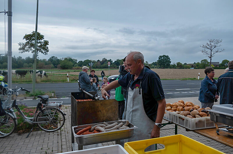 spendenaktion_tlf_monti_grillt