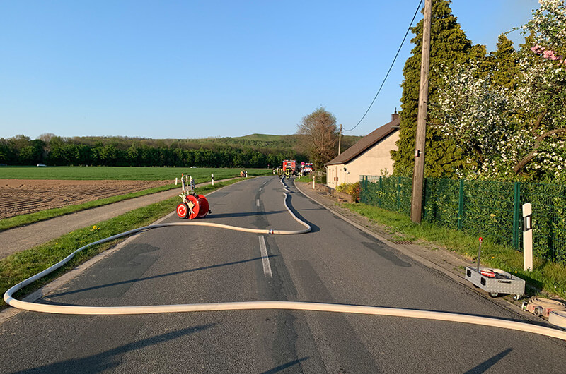 ez_2004_19_05 schlaueche_lange_wegstrecke_landstr